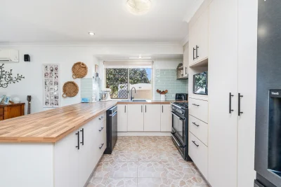 Acreage Living with Coastal Convenience